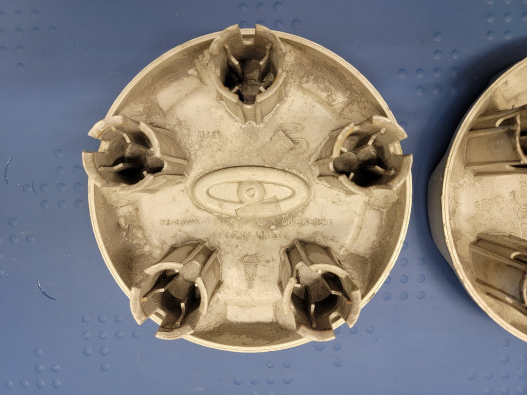 🔥2001- 2004 OEM Ford Escape Wheel Hb Caps Center Cap SILVER