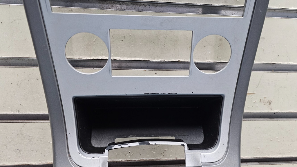 🔥07-09 Chevy Equinox Center Dash Radio Climate Bezel Surround Trim Silver