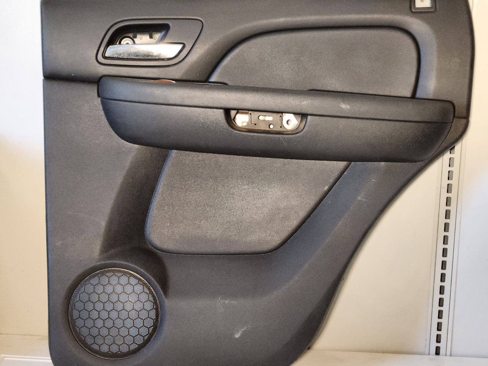 🔥07-14 Escalade SWB Black FRONT RIGHT  Rear Interior Door Trim Panel DARK GRAY