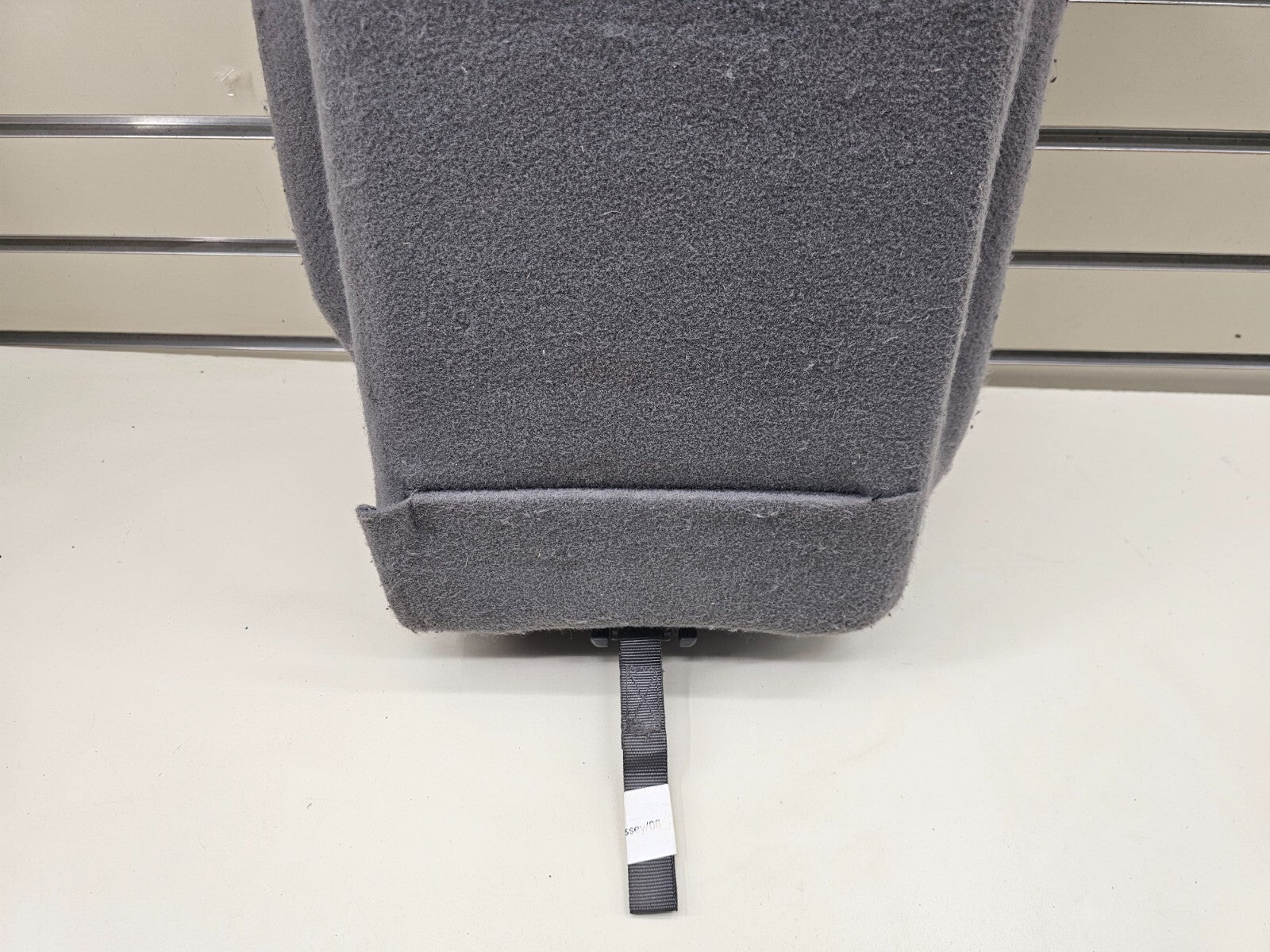 05-10 ODYSSEY 2ND ROW HEADREST CENTER CONSOLE ARM REST JUMP SEAT CLOTH GRAY OEM