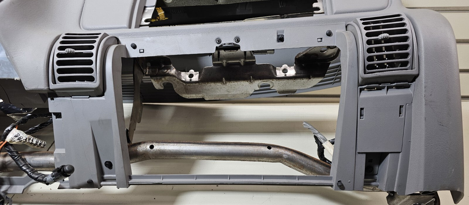 🔥95-99 CHEVY GMC SILVERADO CK Dashboard DASH CORE Frame Mount Assembly GRAY DB2