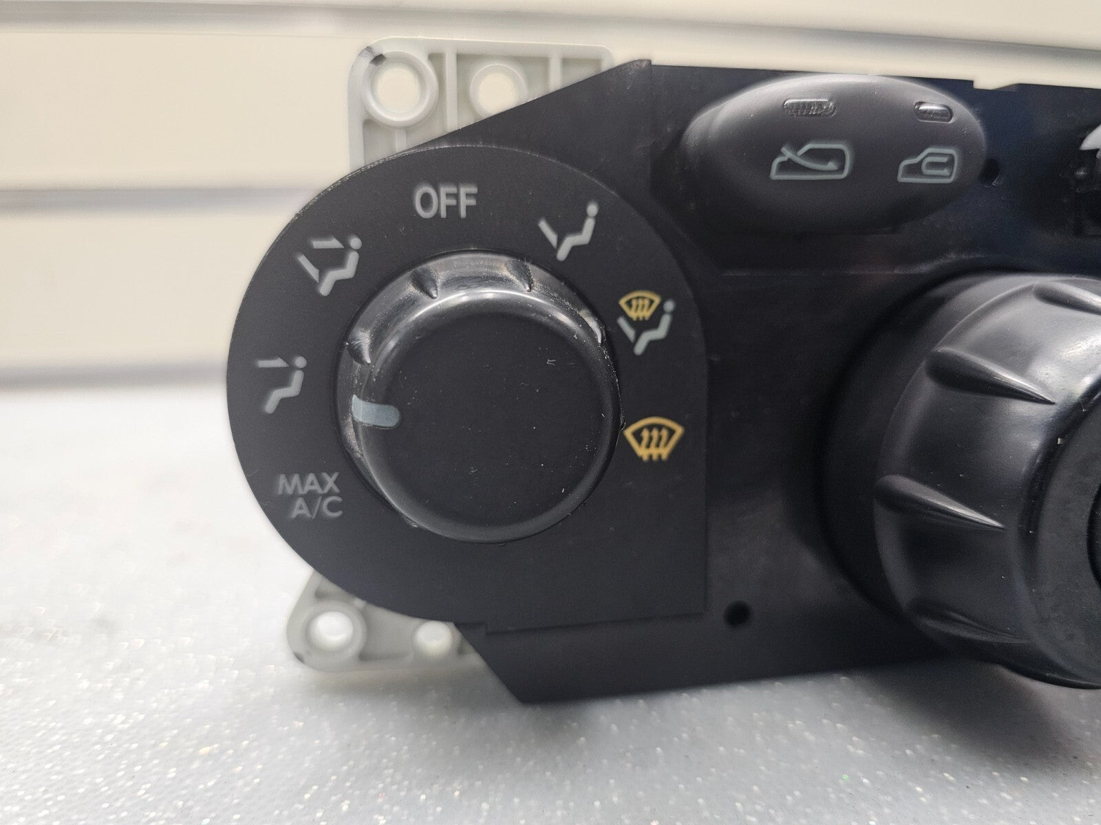 🔥03-06 Hyundai Santa Fe Dash A/C Heater Climate Temperature Control Conditioner