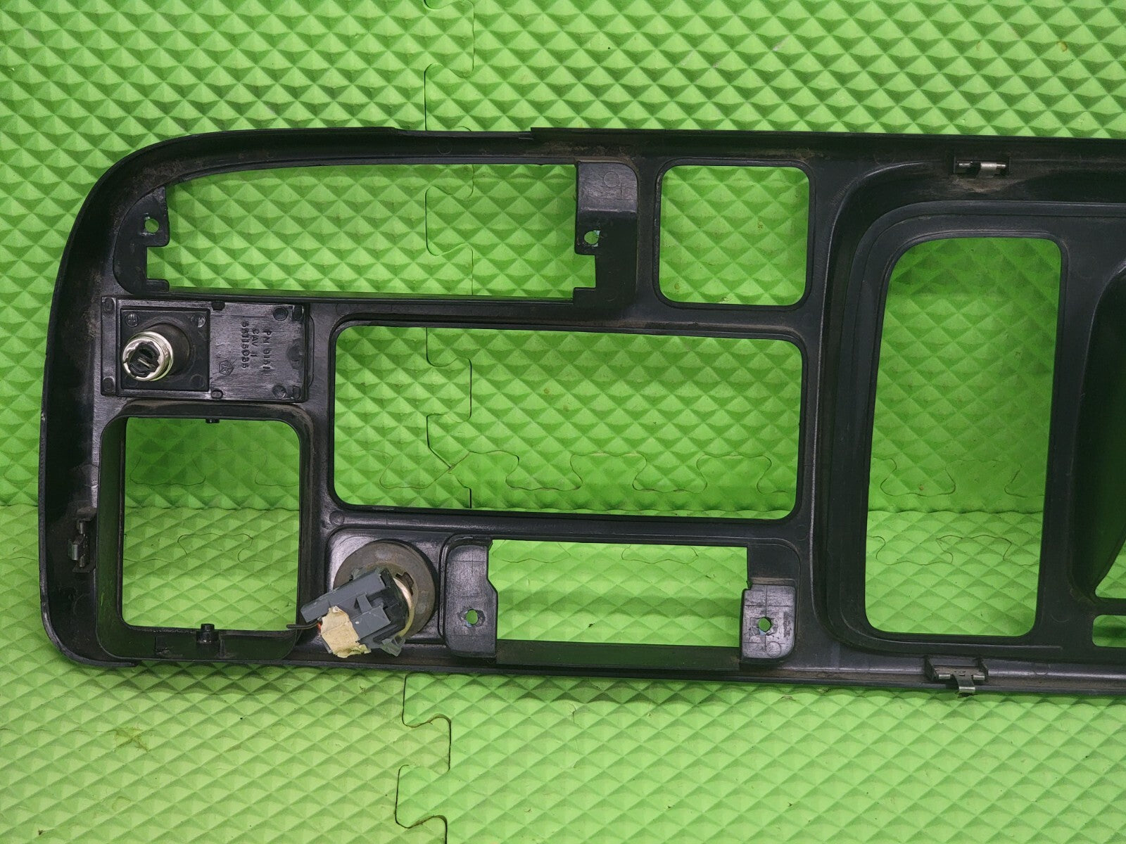 🔥94-97 Dodge Ram 1500 2500 3500 - Dash Trim Surround Bezel Vents OEM Black