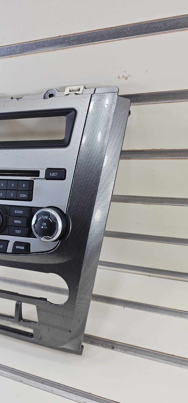  10-12 Fusion Milan Climate Control Radio Stereo Display Bezel Panel Trim Silver