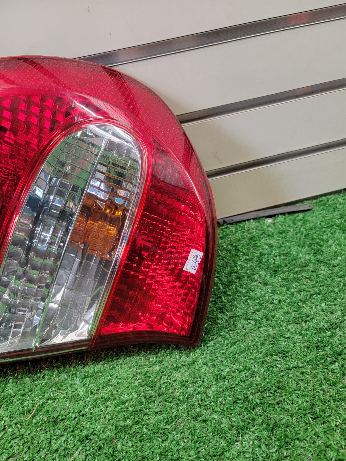 🔥2002-2004 TOYOTA CAMRY LEFT DRIVER TAIL LIGHT LAMP OEM HALOGEN
