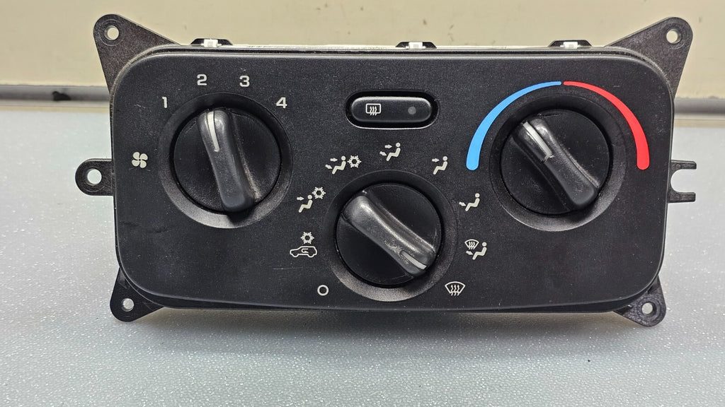 🔥04-07 Jeep Liberty DASH AC Heater Temperature CLIMATE CONTROL AIR Conditioning