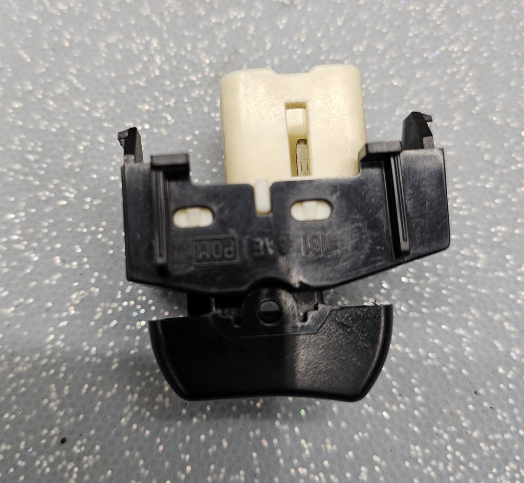 03 - 08 TOYOTA COROLLA BASE FRONT DOOR LOCK SWITCH OEM/TC
