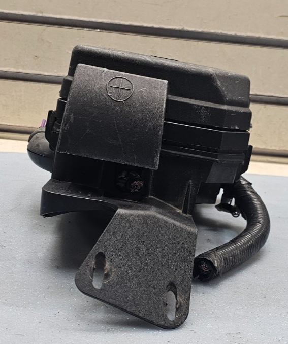 🔥06-07 Monte Carlo Impala Lucerne Fuse Box Relay Junction Unit Module Block OEM