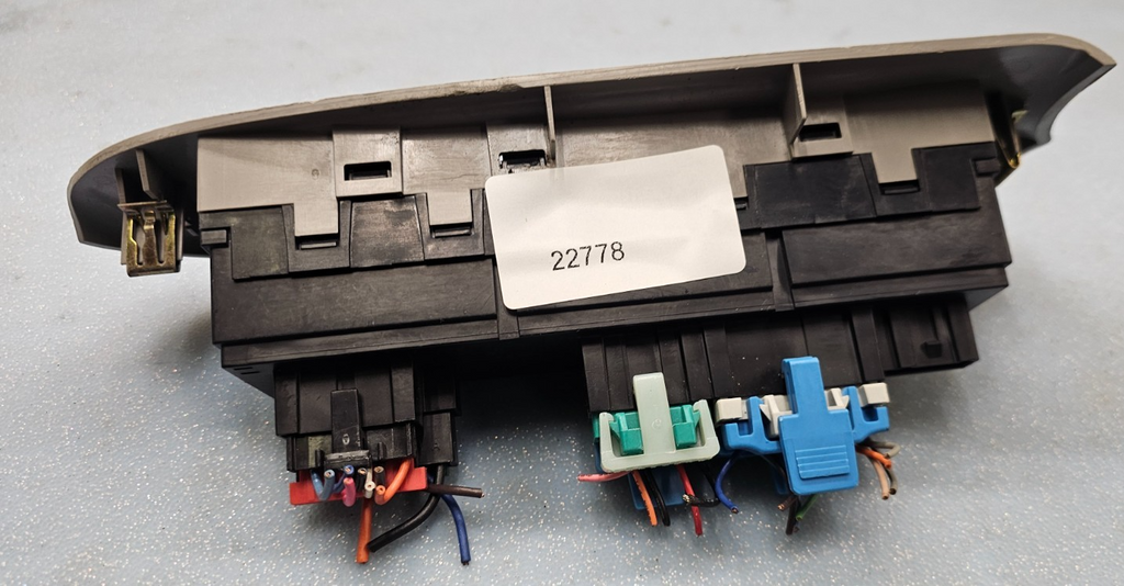 🔥02-05 CHEVY TRAILBLAZER DRIVER SIDE MASTER POWER WINDOW SWITCH TAN