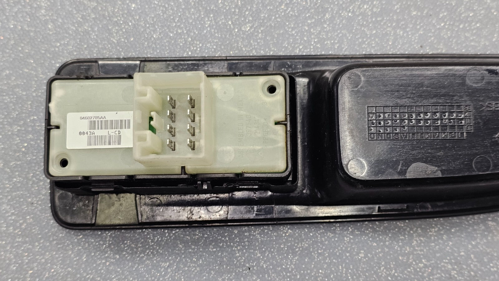 🔥11-17 Chrysler 200 Compass Right Passenger Power Window Control Switch Black