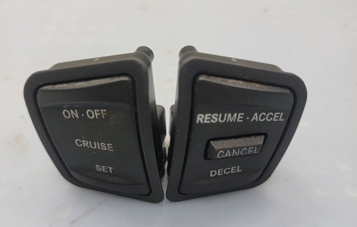 🔥05-07 Grand Cherokee Commander Steering Wheel Cruise Control Switches Assembly