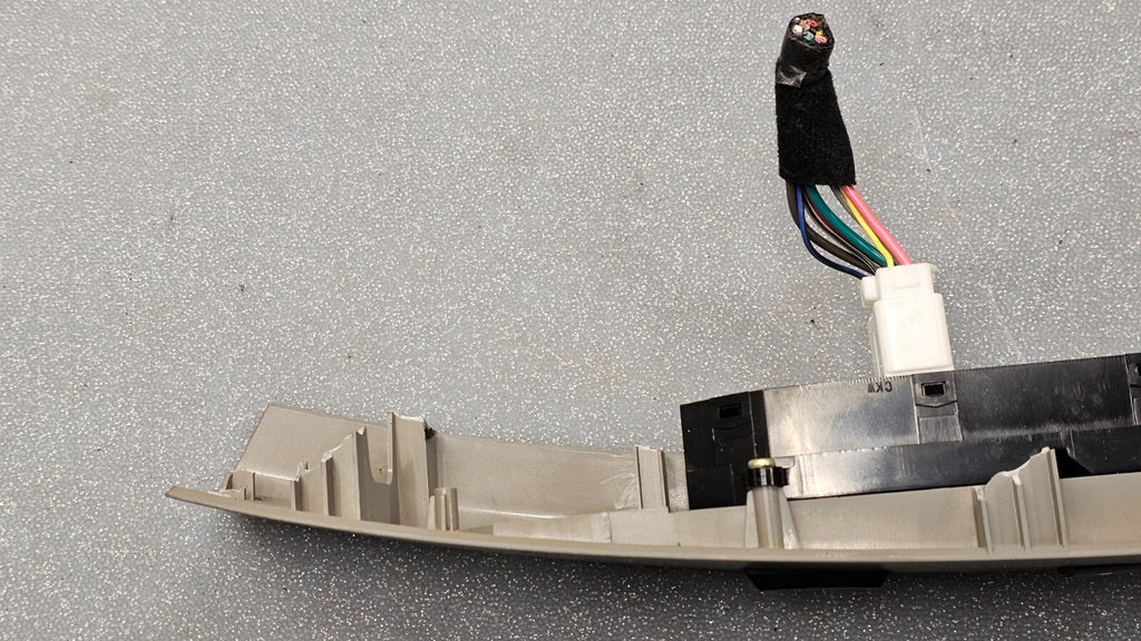 🔥09-12 Hyundai Santa Fe Front Right Passenger Window Control Switch Gray OEM