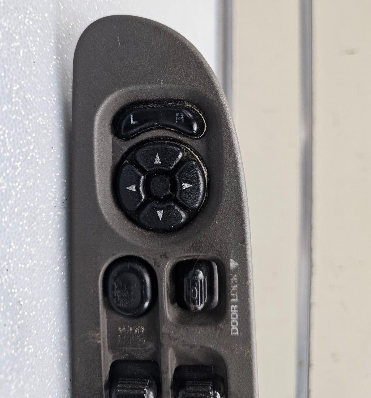 03-09 DODGE RAM 1500 2500 Front Left Driver Power Master Window Switch OEM Black