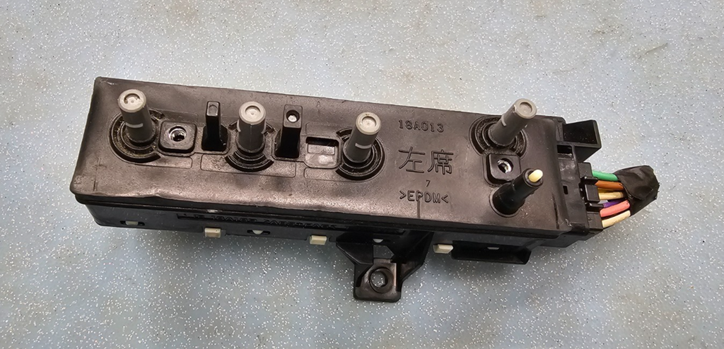 🔥03-13 Camry RAV4 Solara Tundra 4Runner Left DRIVER Power Seat Switch BLACK