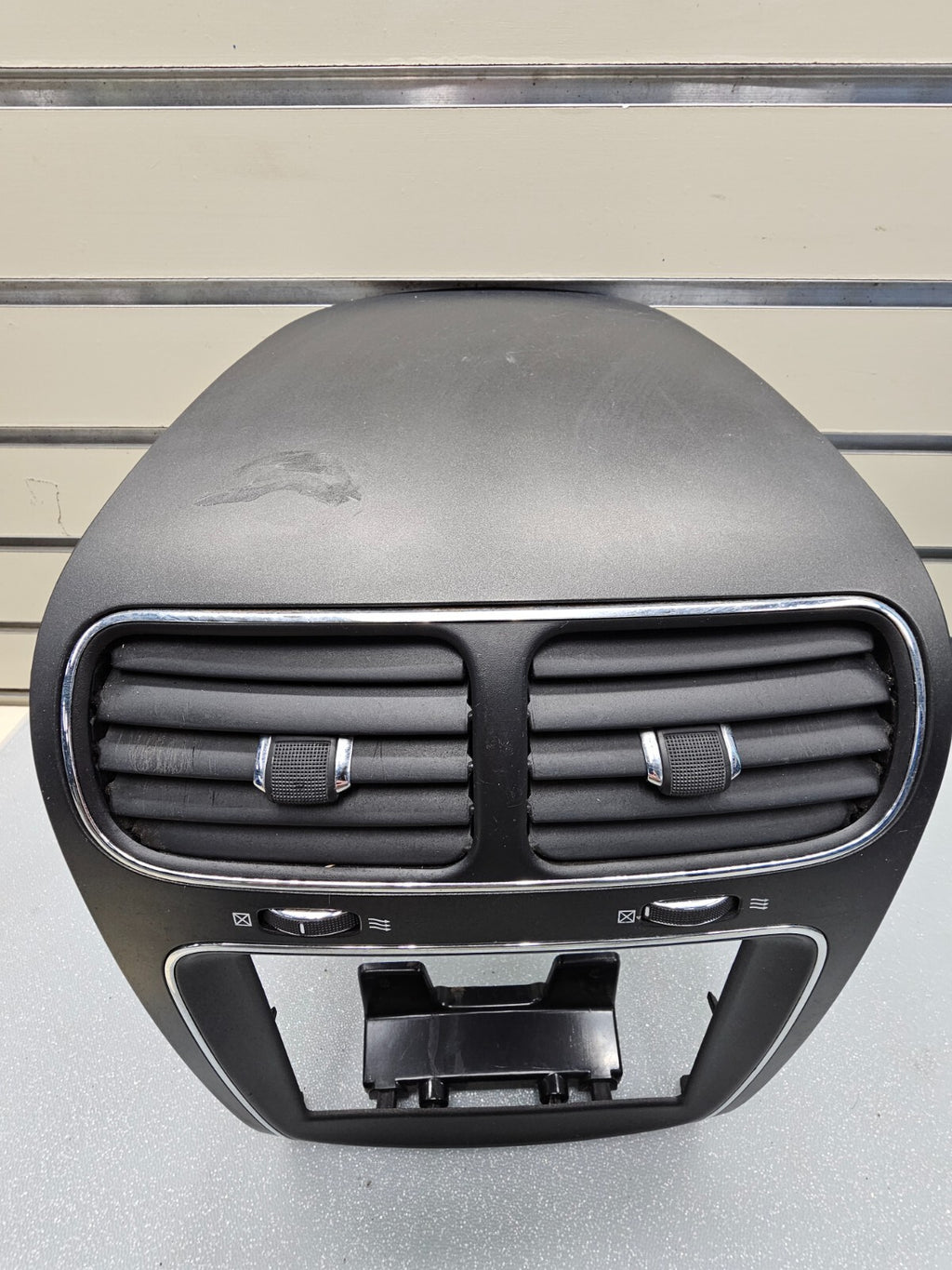 🔥2011-2020 Dodge Journey Center Dash Radio Trim Bezel Air Vents OEM BLACK