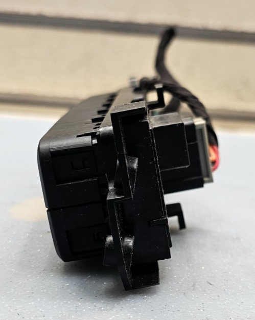 🔥14-23 DODGE RAM MOPAR INSTRUMENT PANEL TRACTION CONTROL SWITCH ASSEMBLY BLACK