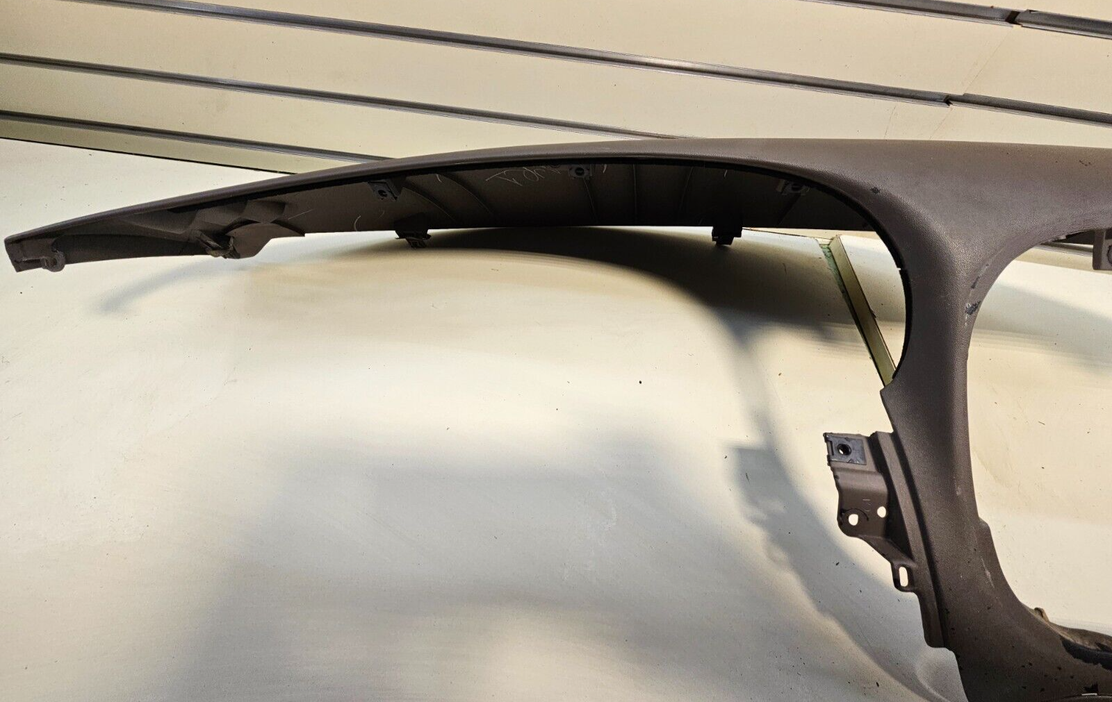 97-03 Ford F150 EXPEDITION Upper DASH PAD Dashboard Panel Bezel Trim DK TAN DP2