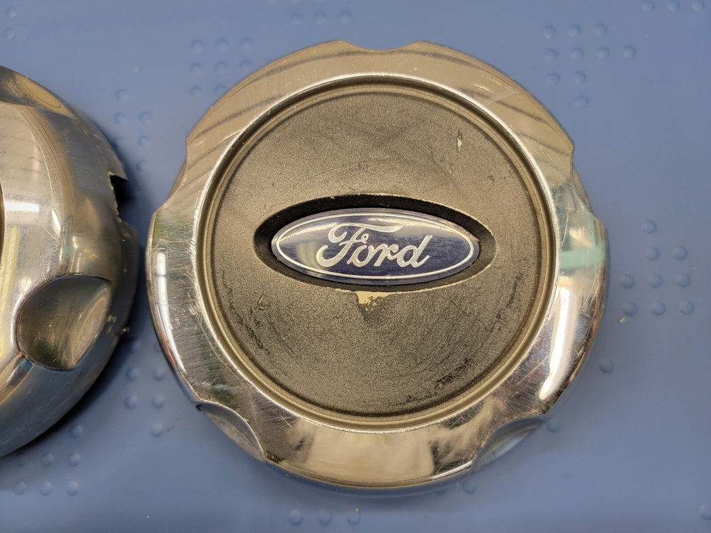 2002 - 2008 Ford Explorer wheel Center Hub Caps Set OEM