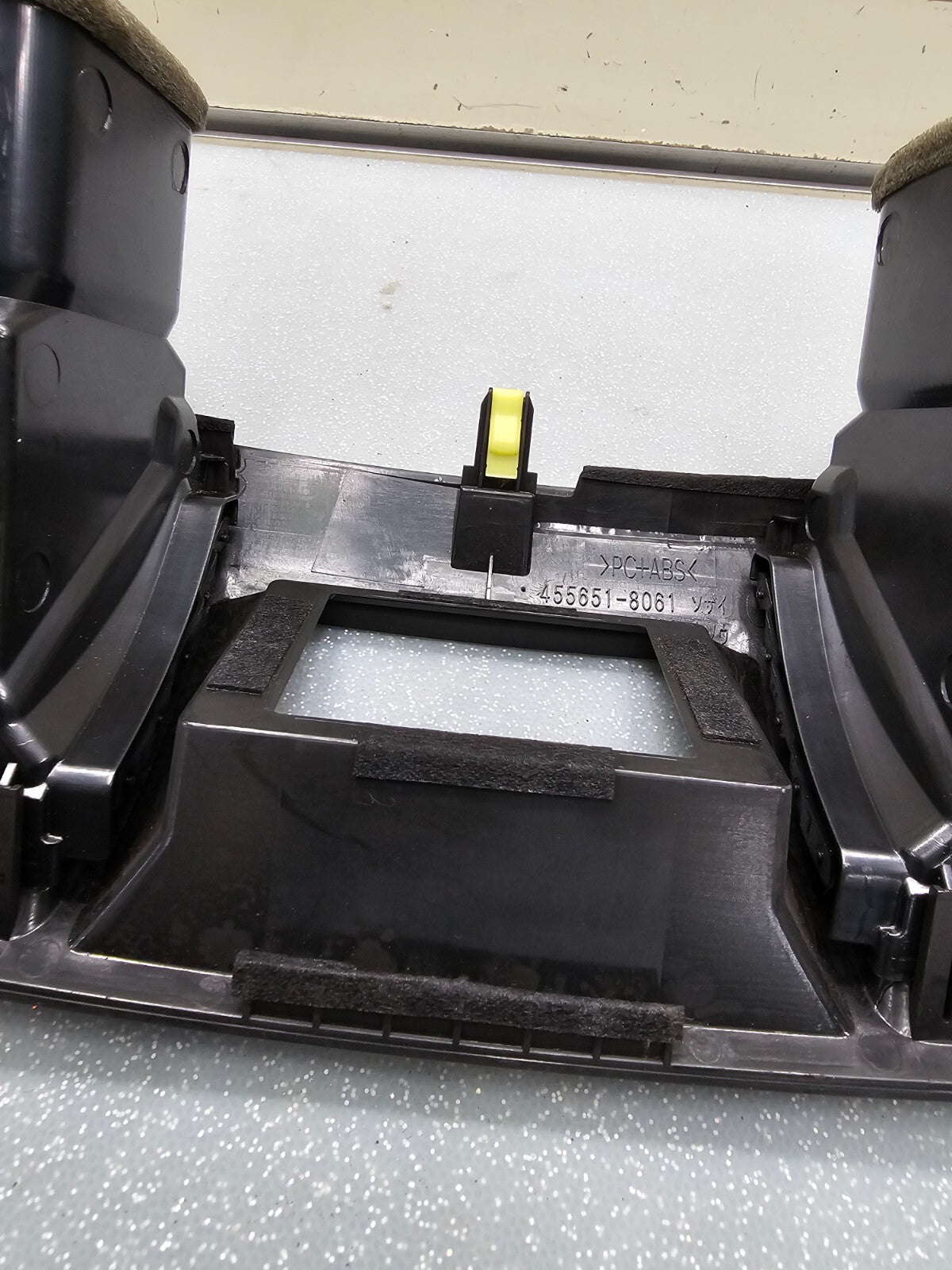 🔥08-13 Toyota Highlander Center Dash AC Air Vents Trim Bezel Assembly Black OEM