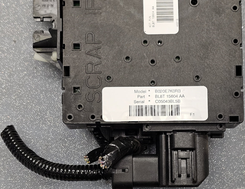 🔥09-12 Ford Escape Mercury Mariner Interior Cabin Fuse Box Relay Block Junction