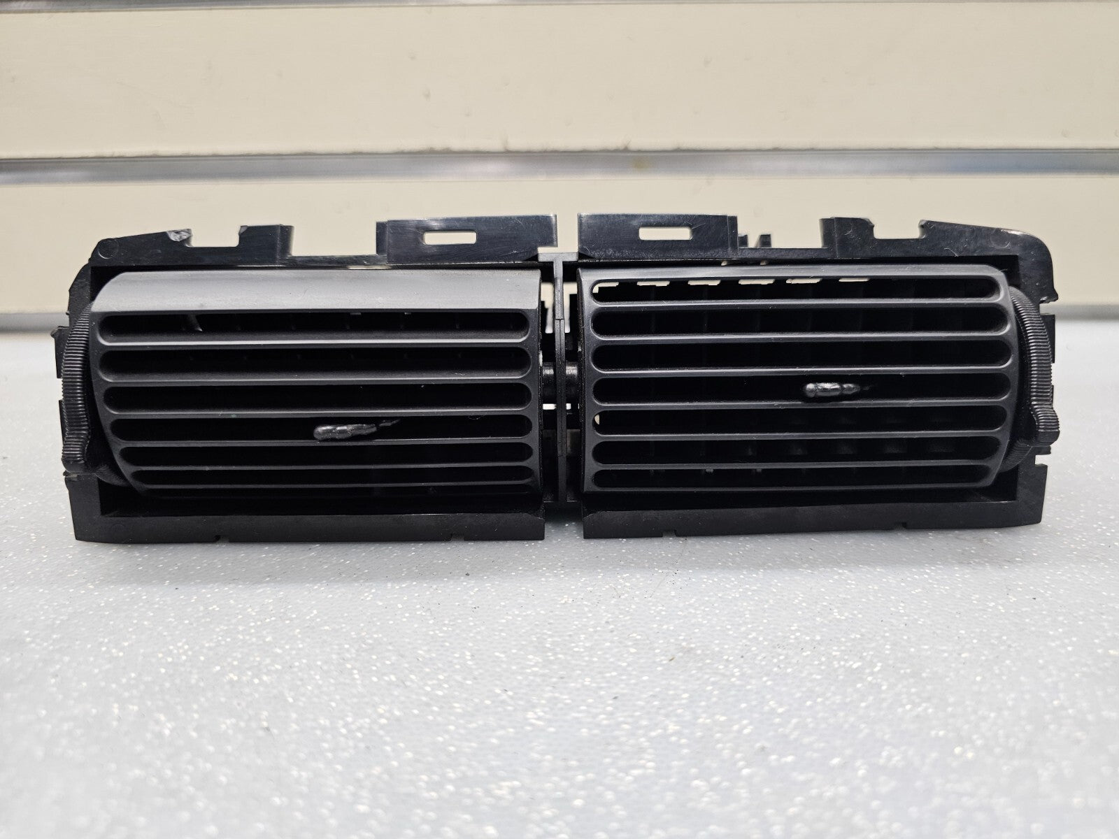 🔥04-11 Ford Ranger Dash Front Center AC Air Vent Heater Conditioner Trim Panel