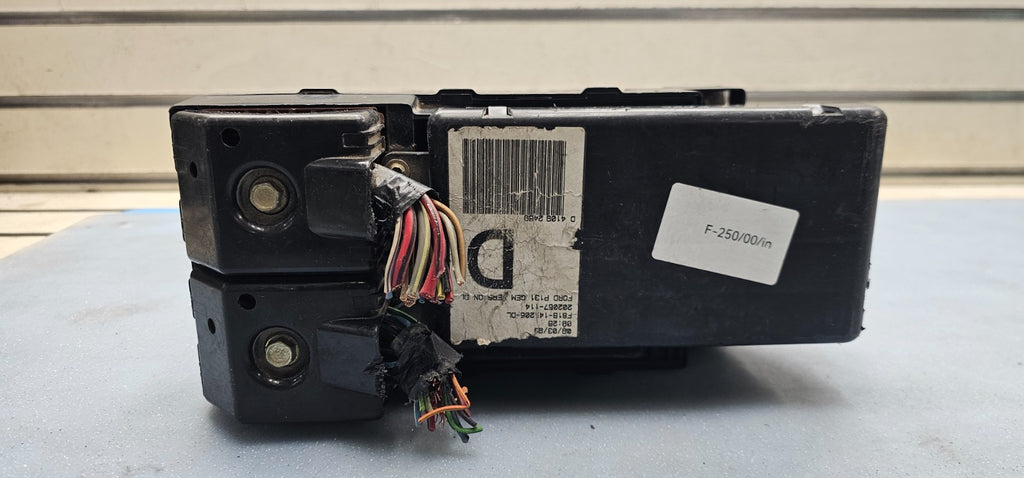 🔥99-01 Ford Super Duty Interior Fuse Box Junction Relay Integrared Module Block