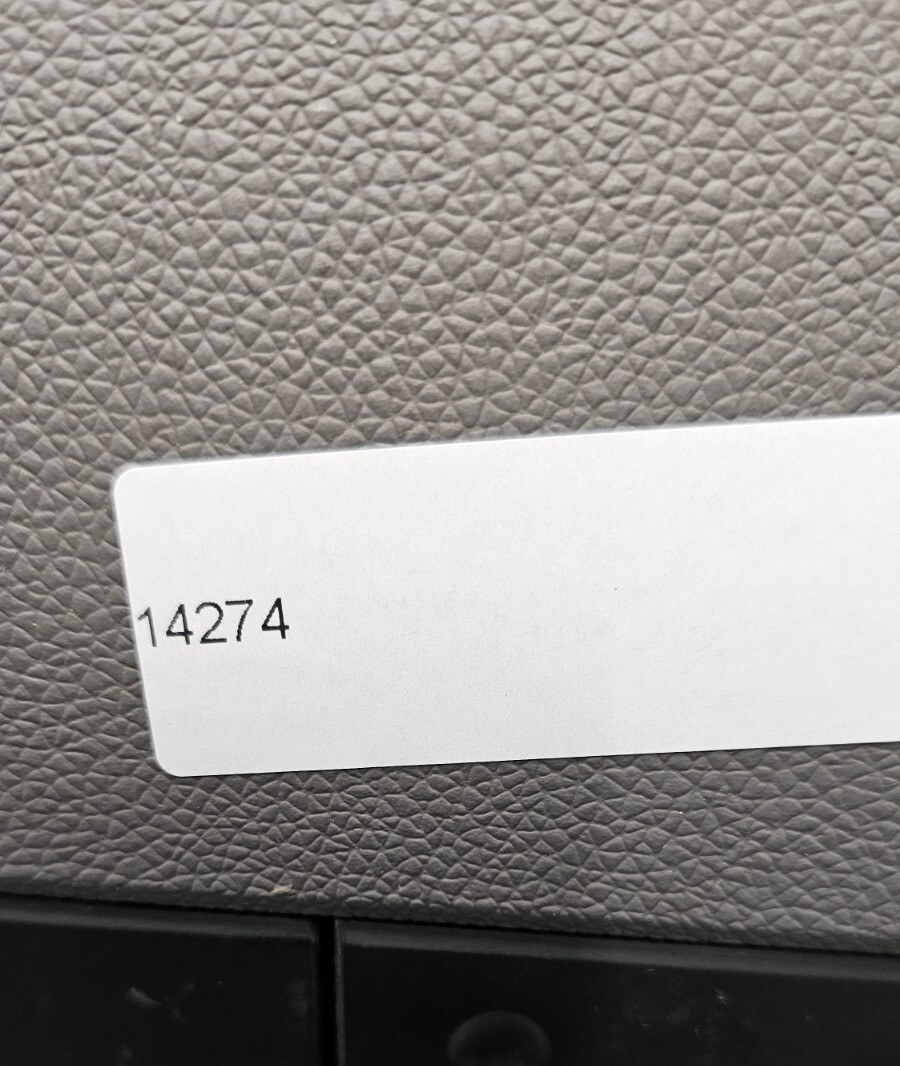 🔥07-13 Silverado SIERRA Dash UPPER GLOVE BOX Storage Compartment Door Gray