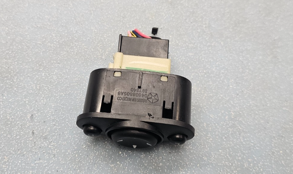 🔥01-05 Chrysler Sebring PT Cruiser Driver Master Power Mirror Control Switch