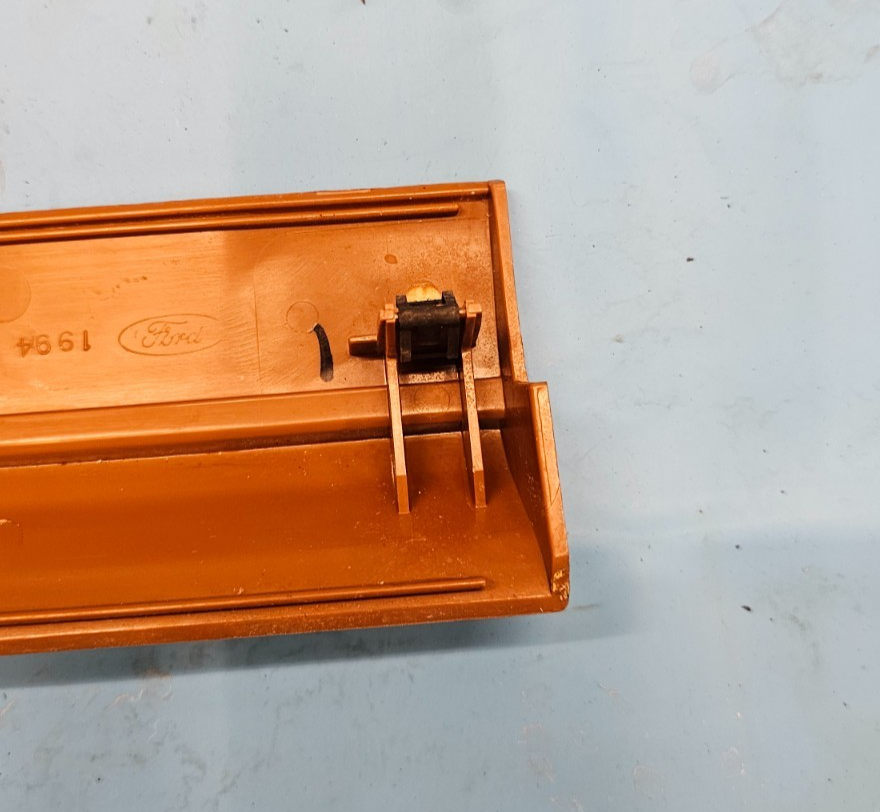 🔥92-94 Mercury Grand Marquis Dash Trim Bezel Panel Assembly Wood/Tan OEM