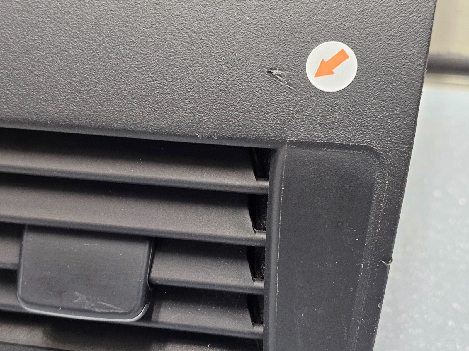 🔥04-08 MAZDA 3 MAZDA3 FRONT CENTER DASH VENT HAZARD BUTTON BEZEL TRIM OEM BLACK