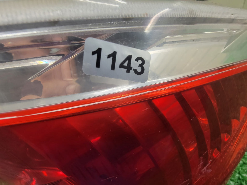 🔥08-11 Ford Focus Sedan Right passenger Tail Light Lamp Assembly Chrome OEM