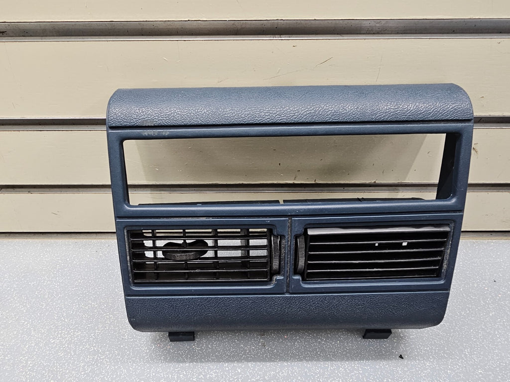 88-94 Chevy CK GMC Suburban Silverado Tahoe Blazer Center Dash Radio bezel Blue
