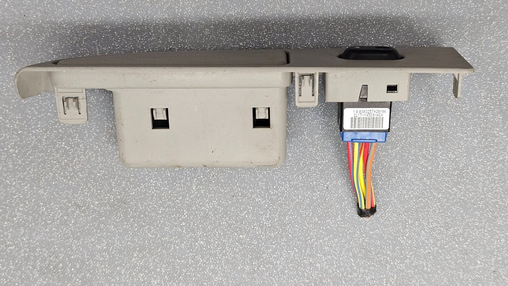 🔥03-08 Crown Victoria Rear Right Passenger Power Window Door Switch Gray