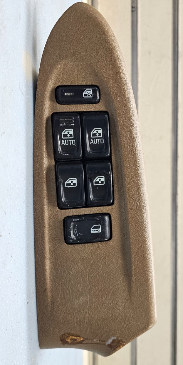 🔥02-05 CHEVY TRAILBLAZER DRIVER SIDE MASTER POWER WINDOW SWITCH TAN