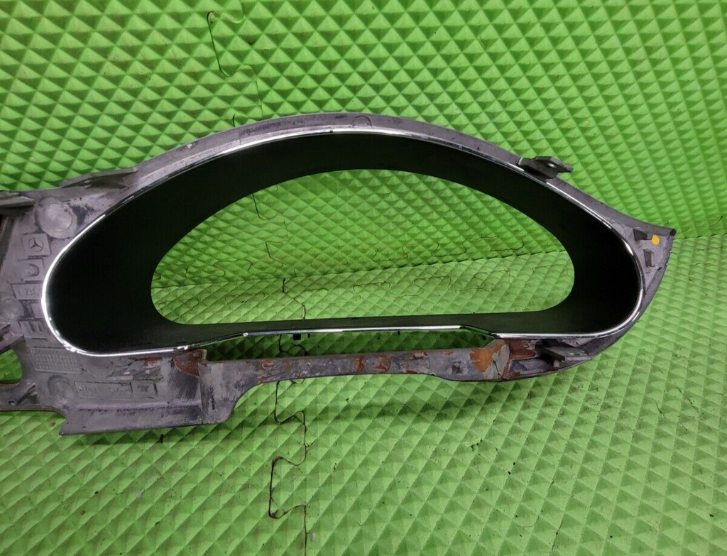06-11 Mercedes W219 CLS550 CLS63 Dash Panel Cluster Instrument Center Bezel Wood