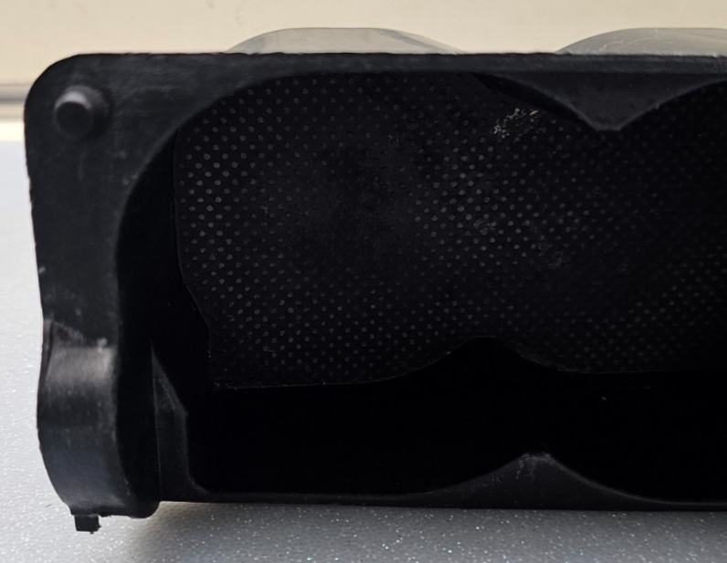 🔥02-06 CAMRY Center Console CUP DRINK HOLDER Assembly Driver Separator Black