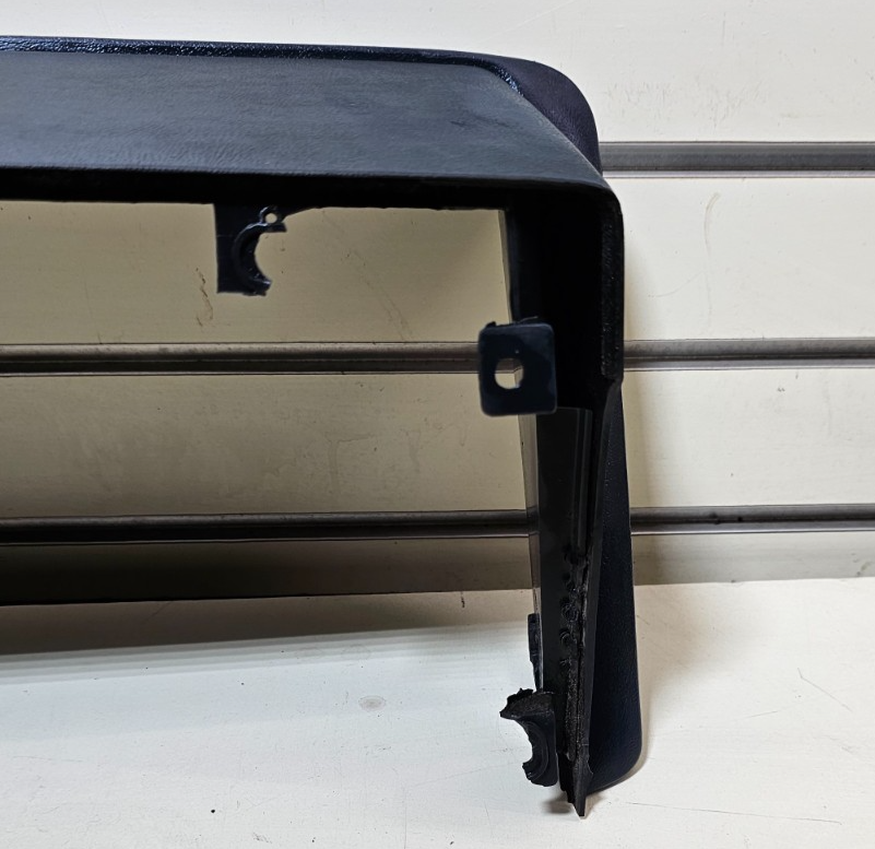 88-94 CHEVY GMC CK SUBURBAN BLAZER Instrument Cluster Gauge Dash Bezel Black C2