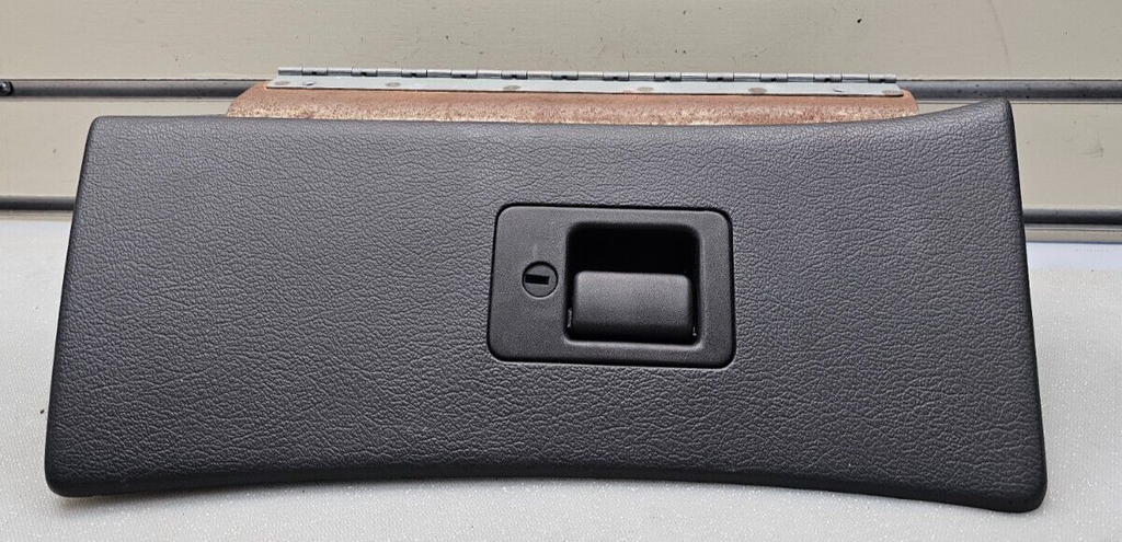 🔥99-04 FORD MUSTANG LX GT COBRA GLOVE JOCKEY BOX DASH STORAGE CUBBY BLACK OEM