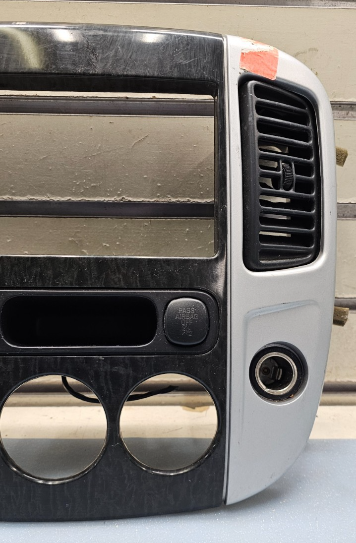 🔥2001-2007 FORD ESCAPE CENTER DASH RADIO A/C CLIMATE TRIM BEZEL SILVER OEM