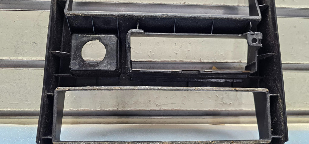 🔥86-93 Nissan D21 Pickup Truck Pathfinder Dash Radio Bezel Dashboard Trim Black