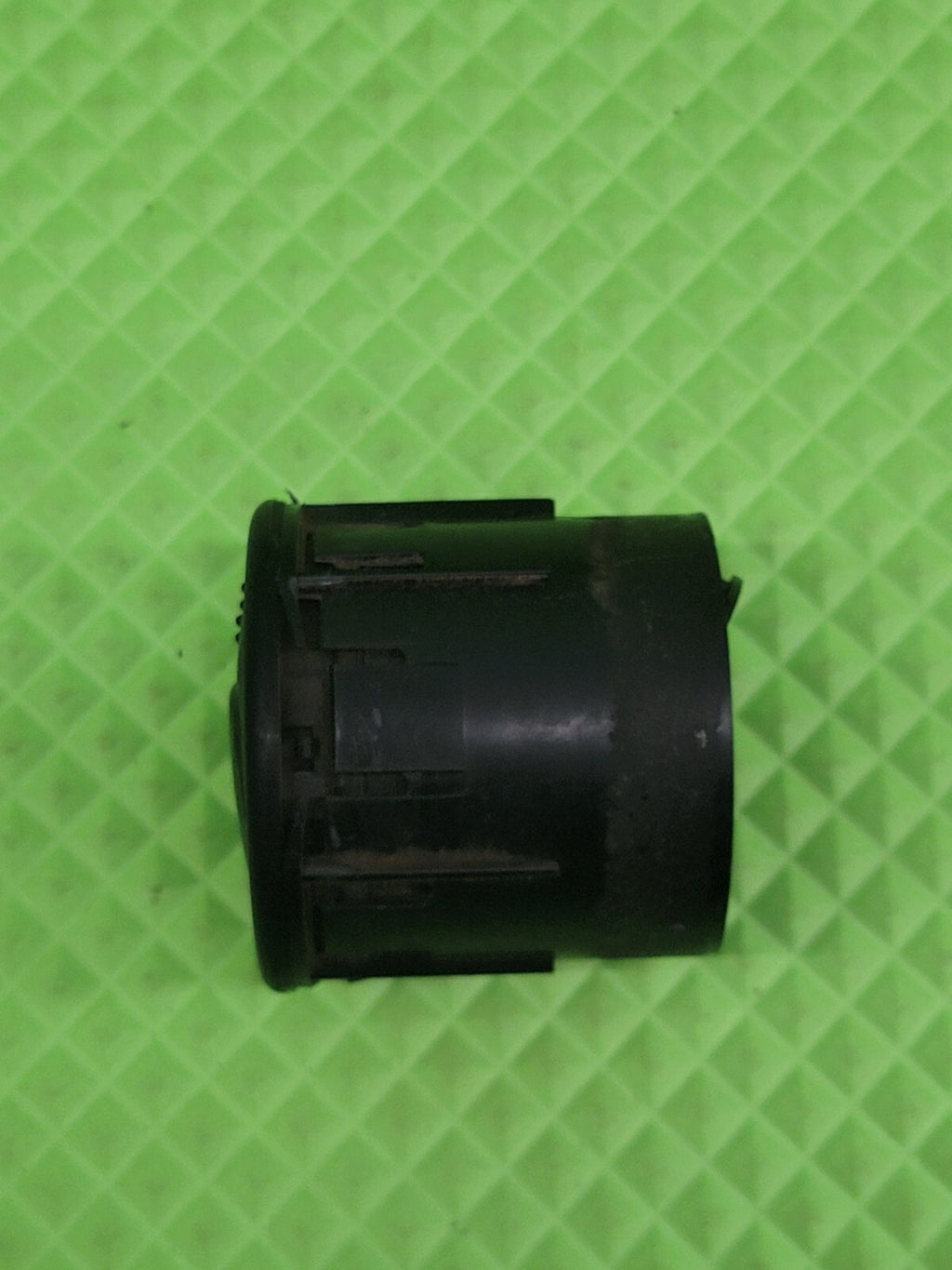 🔥05-09 FORD MUSTANG ROUND DASH A/C HEATER AIR VENT BLACK VT17