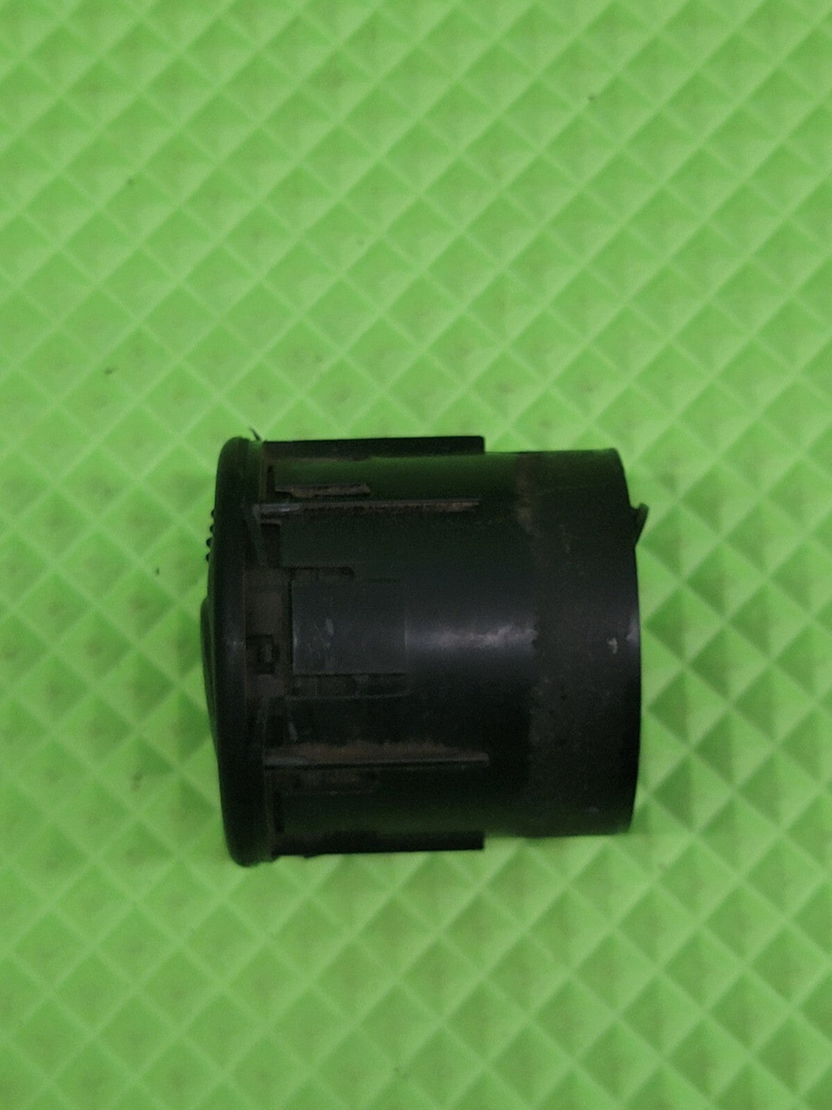 🔥05-09 FORD MUSTANG ROUND DASH A/C HEATER AIR VENT BLACK VT17