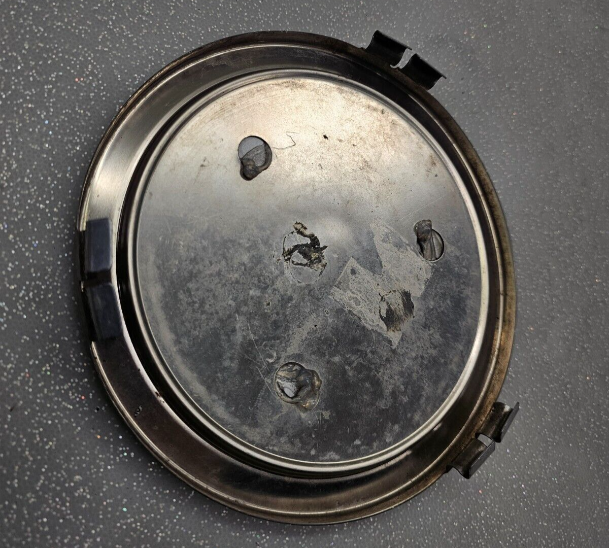 88-91 Cadillac Deville Front Rear LH/RH Wheel Center Cap Hubcap Silver Lower OEM