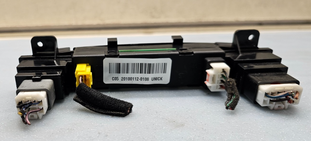🔥2009-2011 Hyundai Accent Hazard Light Defroster Window Switch Clock Digital