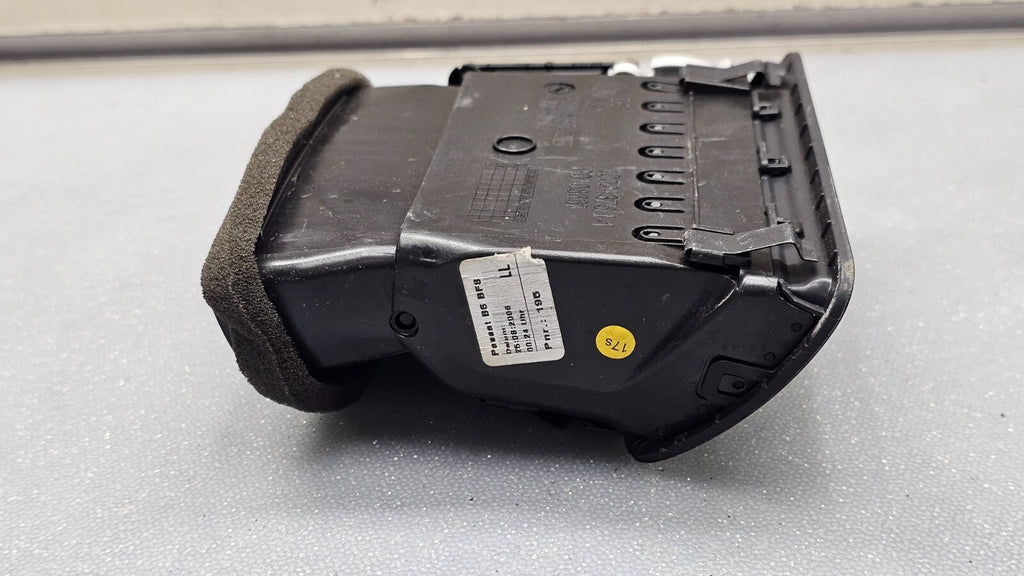 🔥08-12 VW Volkswagen Passat Dash Air Vent Right Passenger AC A/C Heater Black