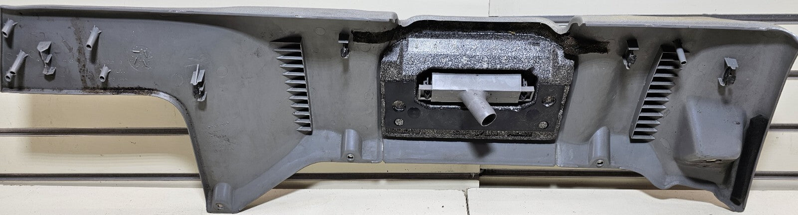 🔥95-99 CHEVY GMC TRUCK CK INSTRUMENT PANEL DASH KNEE BOLSTER PANEL GRAY OEM