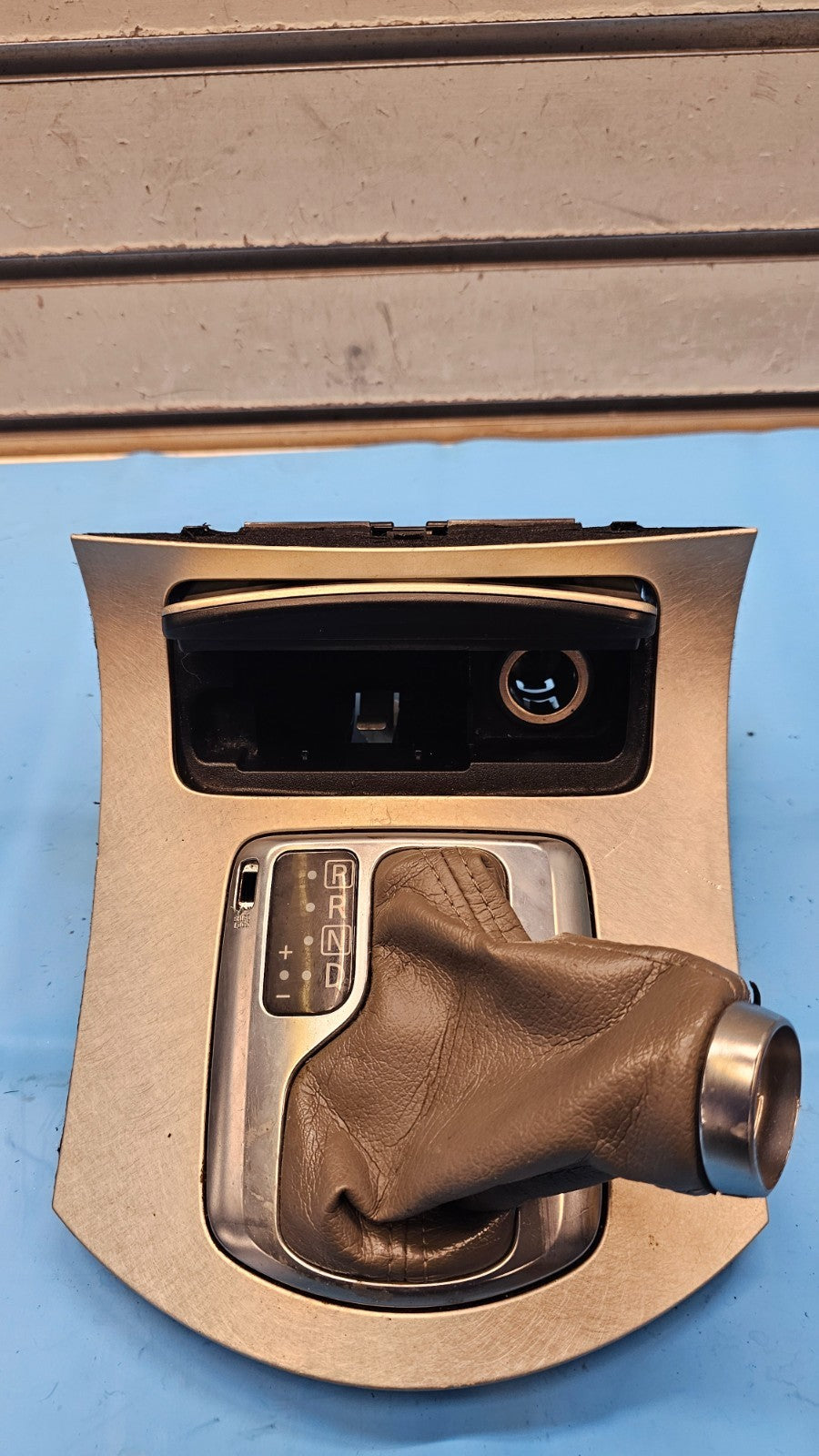 🔥07-09 G35 G37  SDN CENTER CONSOLE GEAR SHIFT SHIFTER TRIM BEZEL PANEL SILVER