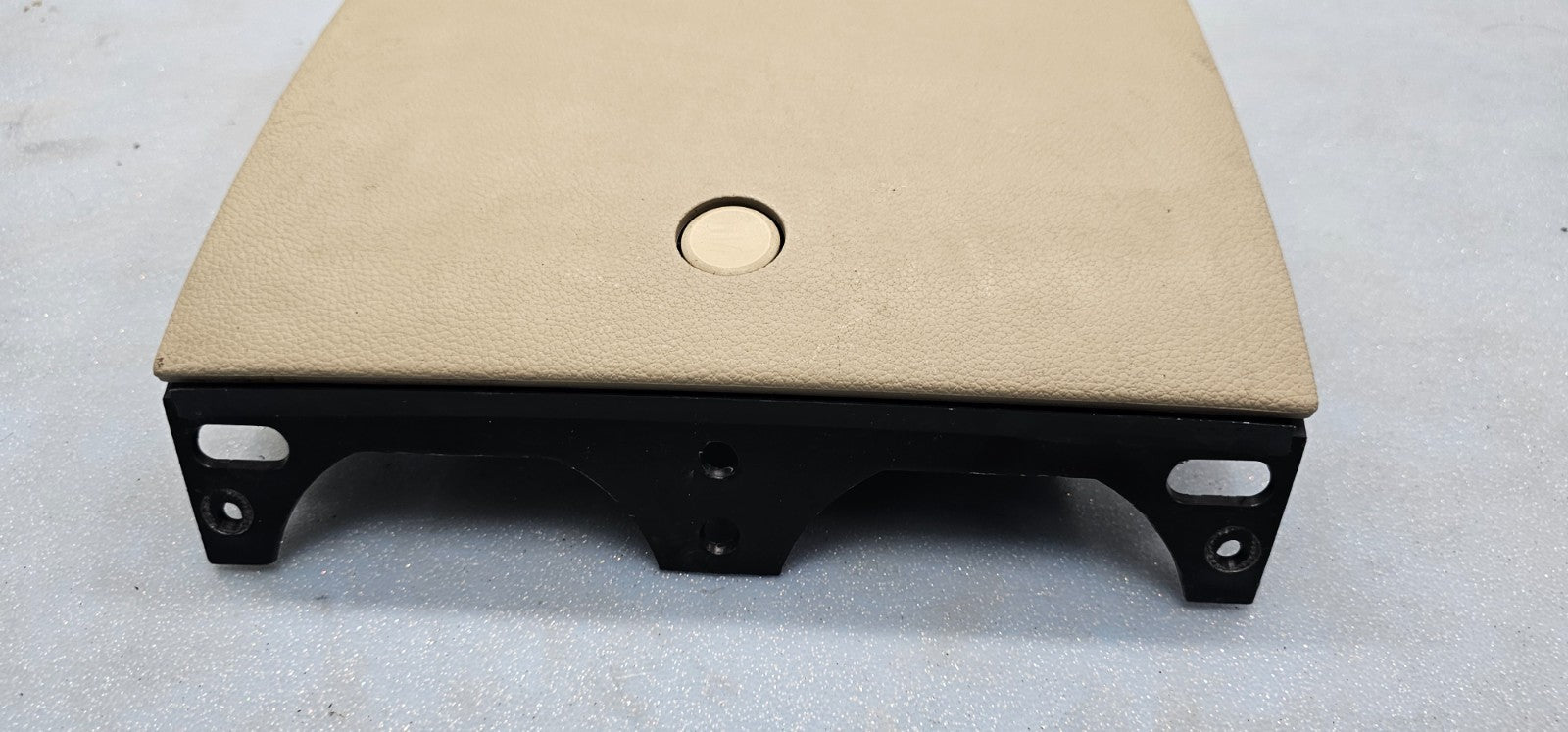 🔥04-08 TAURS FREESTYLE UPPER DASH CUBBY STORAGE COMPARTMENT BOX ASSEMBLY TAN