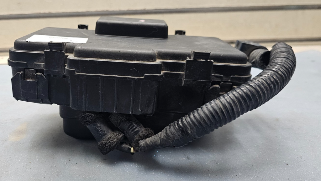 🔥02-05 Honda Civic Element Interior Cabin Fuse Box Relay Junction Panel OEM