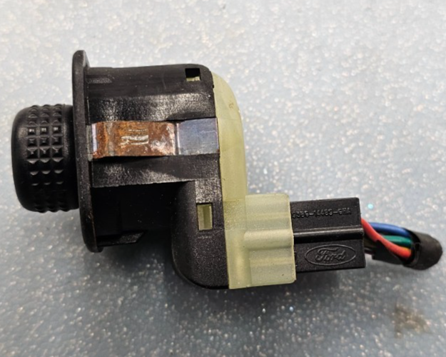 🔥01-07 Ford Escape Mercury Mariner Power Mirror Control Switch Black
